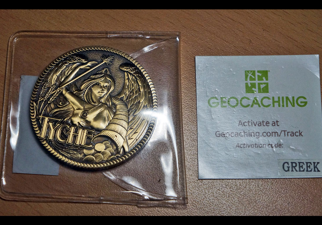 géocoin très rare déesse Tyché Tyche geocaching goddess de la chance fortuna fortune et hazard arvimedia